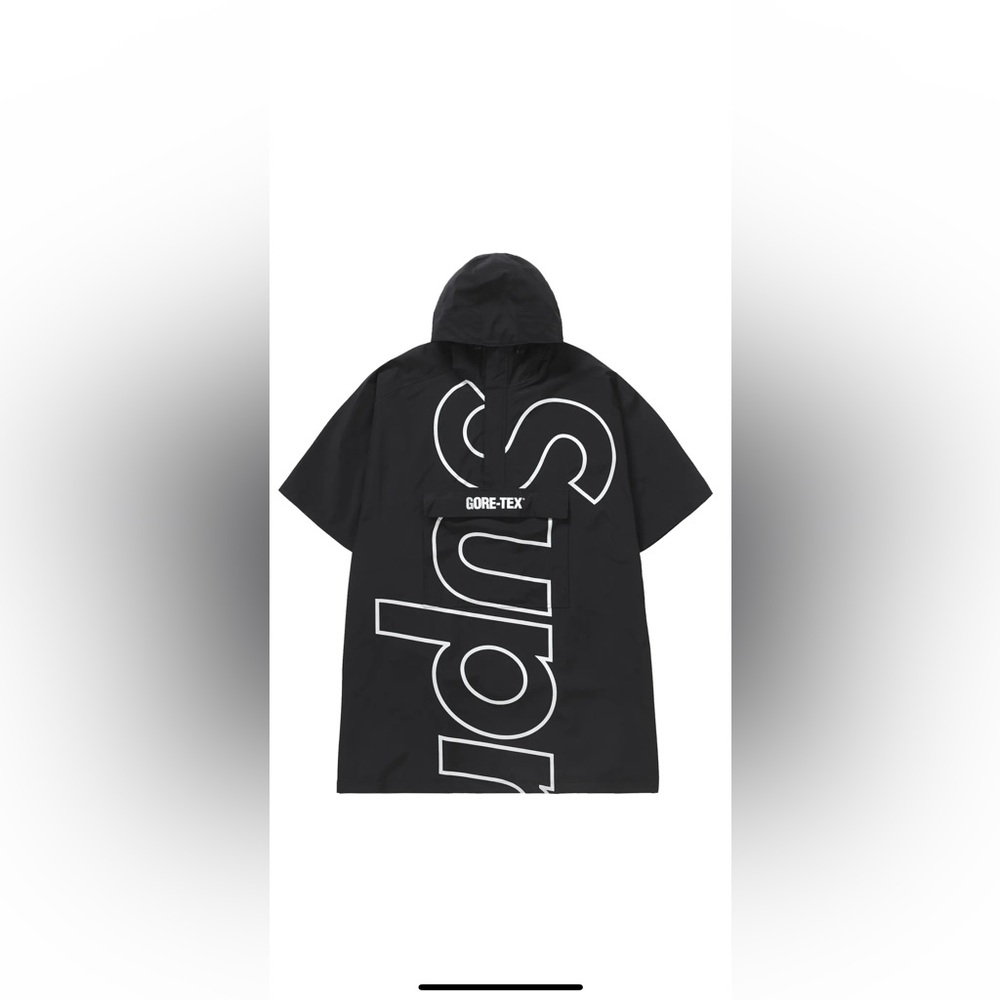 supreme gore-tex poncho new with tag